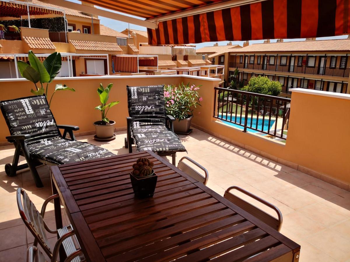 Marina De Casares Suites San Luis de Sabinillas Exterior photo